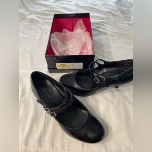 Black Mary Jane heels